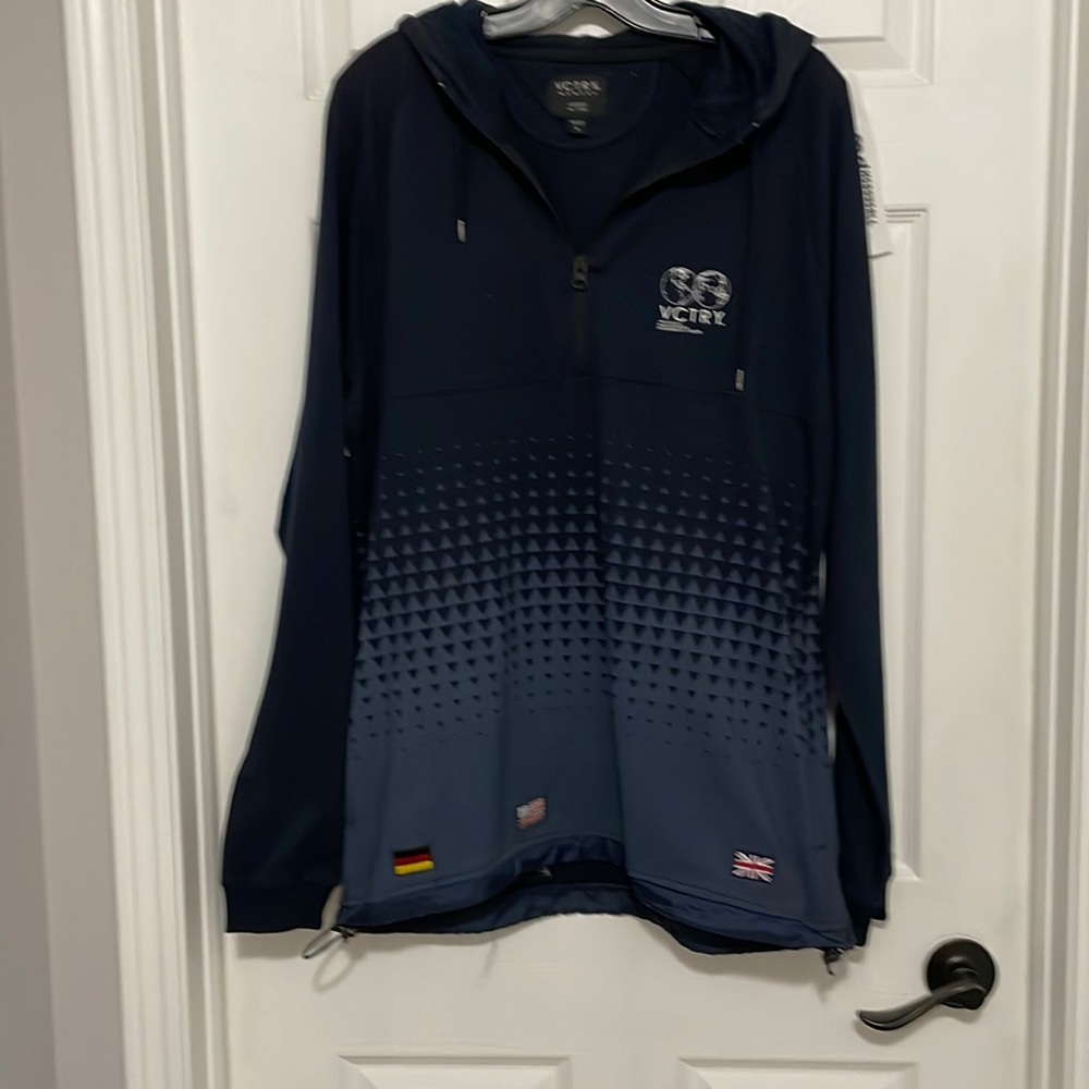 NEW VCTRY HOODIE FOR MEN SIZE LARGE